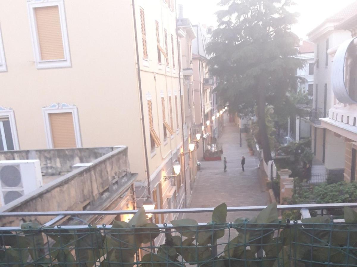 La Terrazza Bed and Breakfast Varazze Buitenkant foto